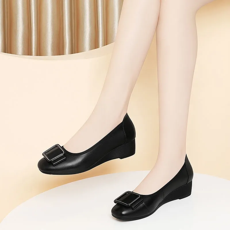 Men'S Shoes Temu - รองเท้าผู้หญิงน่ารัก หัวกลม น้ำหนักเบา หนังแก้วสีดำ สวมใส่สบาย ส้นเตารีด